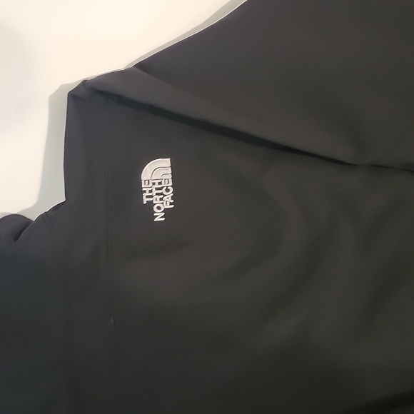 The North Face Black Ski & Snow Jacket with High Collar - Picture 9 of 10